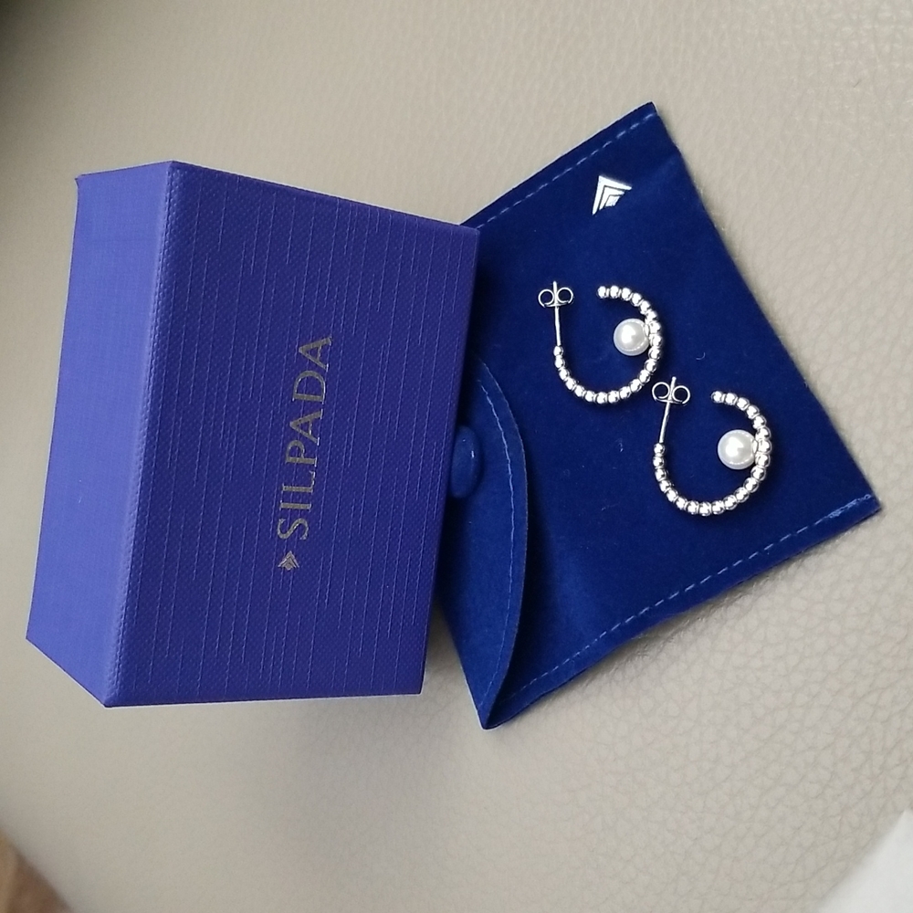 Silpada Hoop Earrings - Picture 5 of 8